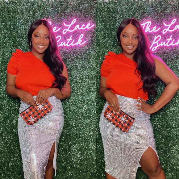 Sequin Split Knee Length Skirt - Picture 6 of 6